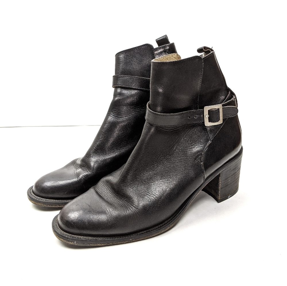 Joan & David Black Leather Hand Made Ankle Boots
